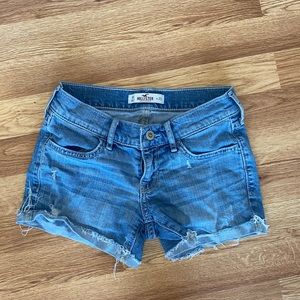 Hollister Jean shorts